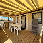 Kamp alanı Le Moulin De La Salle 4*