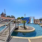 Campingplatz Le Moulin De La Salle 4*