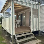 Le Moulin De La Salle مكان تخييم 4*