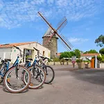 Le Moulin De La Salle Camping