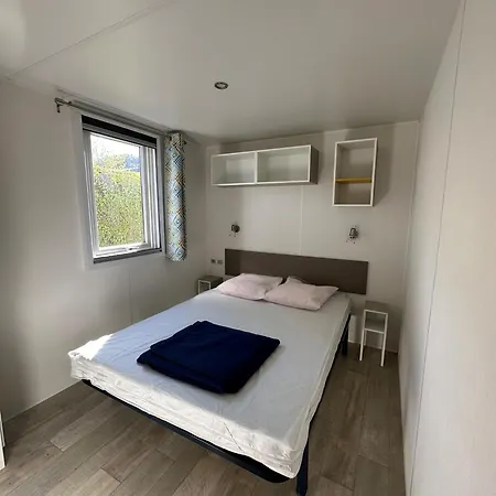 Le Moulin De La Salle Campingplads 4*