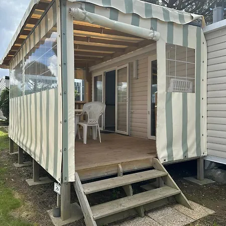 Le Moulin De La Salle Campingplads 4*